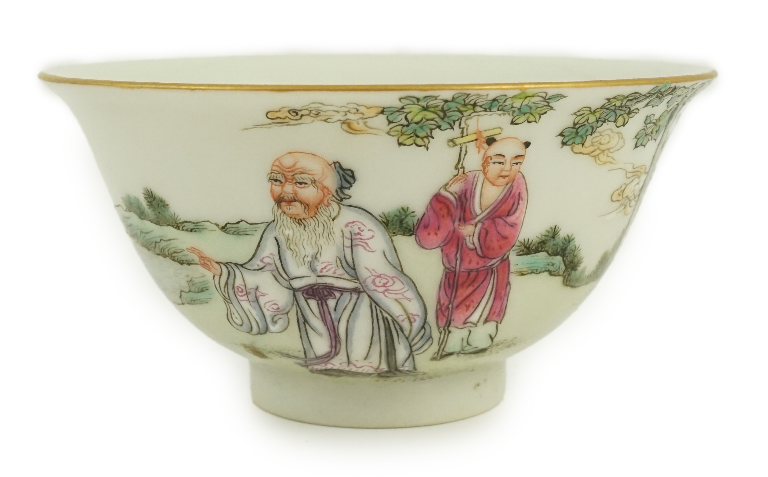 A Chinese famille rose tea bowl, 8cm diameter